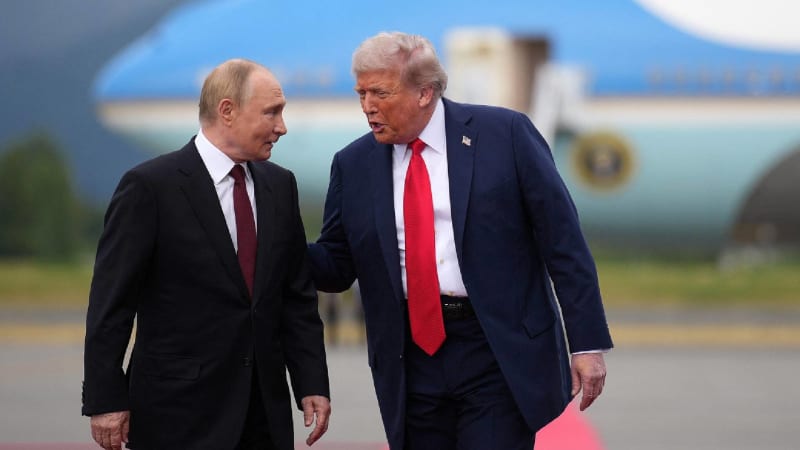 Zbrojaři si mnou ruce, ruský gigant ztrácí. Jak trhy ovlivní schůzka Trumpa s Putinem?