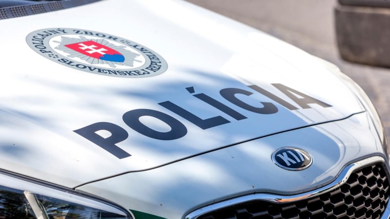 Střelba v Partizánském na Slovensku: Jedna žena zemřela, pachatel je na útěku