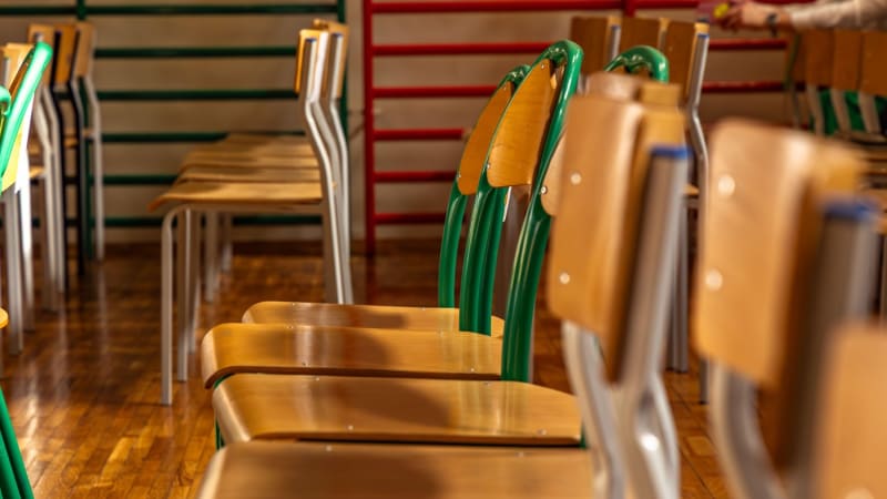 Prázdniny školního roku 2025/26 PŘEHLEDNĚ: Děti čekají delší „Vánoce“, využijí státní svátky