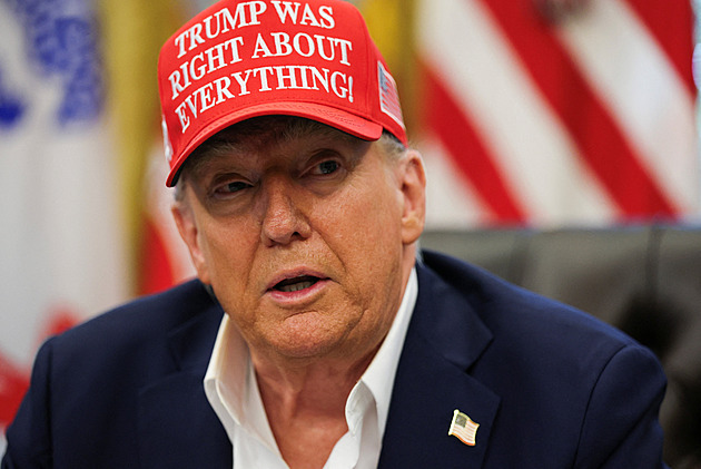 Trump chce zákaz korespondenčního hlasování. Chystám dekret, oznámil