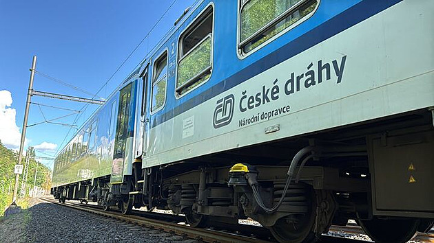 U Tábora usmrtil vlak člověka, provoz na koridoru do Prahy stál