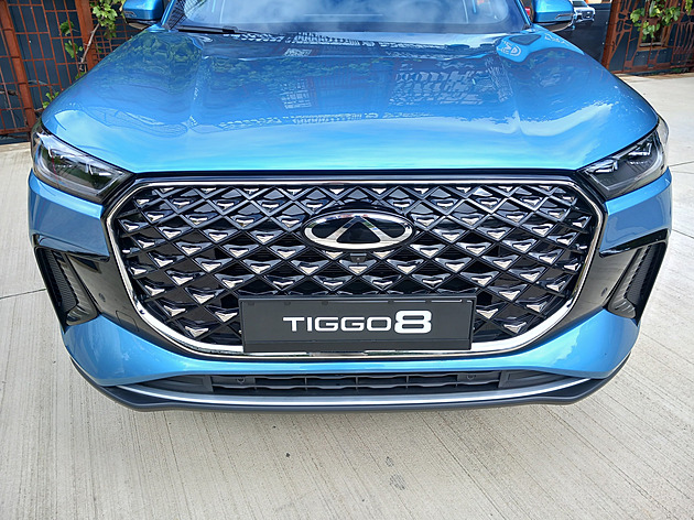 Čínský exportní tygr již loví i v české kotlině. Chery sází na SUV a hybridy