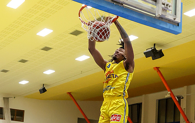 Z Ústí se pakuje i Kennedy. Kouč postrádá energii, manažer uklidňuje: Nehoří stodola