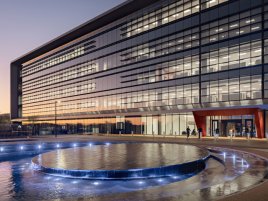 TSMC v Arizoně poprvé vykázala celoroční zisk, čtvrtý kvartál přinesl zlepšení